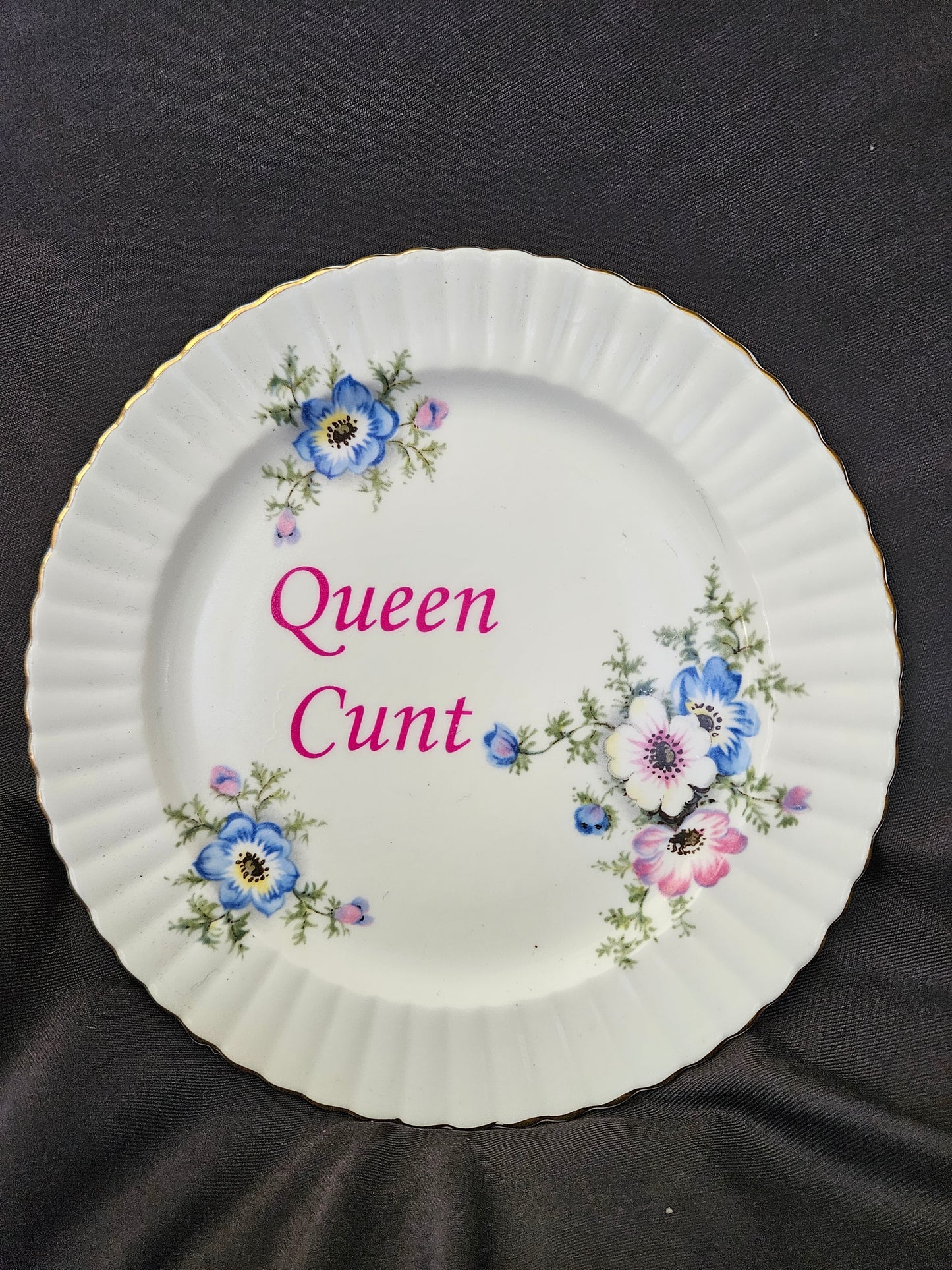 Queen Cunt Plate